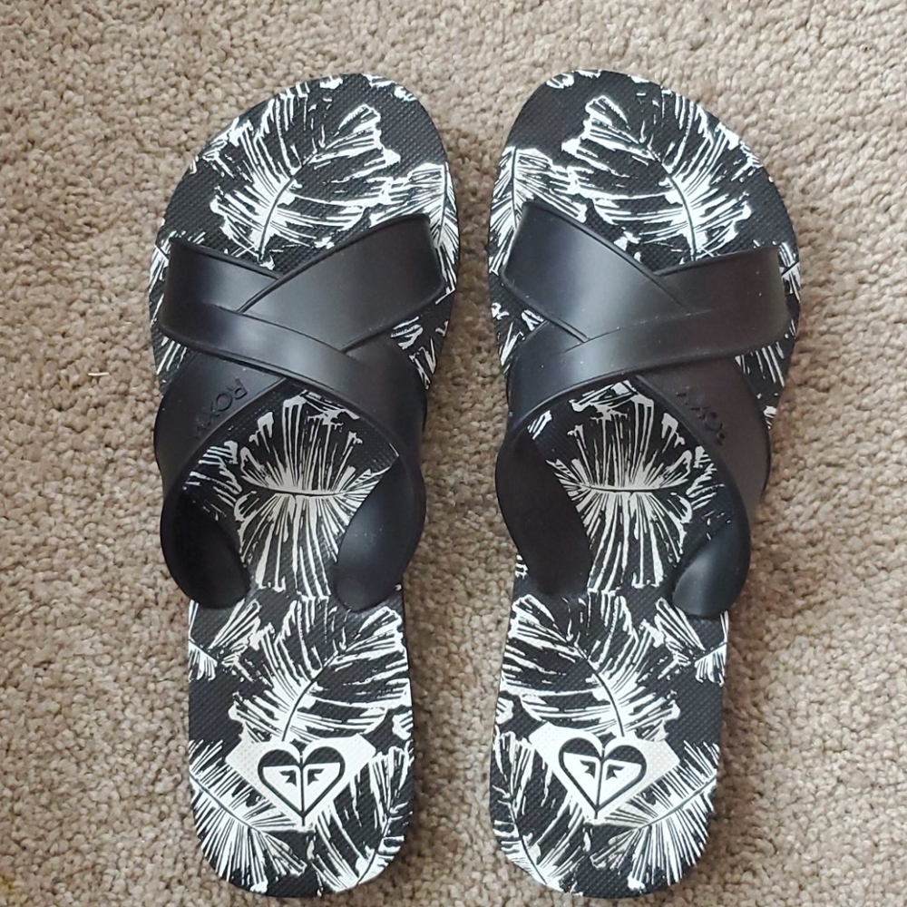 Roxy slip-on sandals